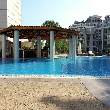Menada Dawn Park Апартамент *