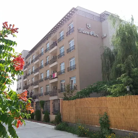 Апартамент Menada Dawn Park Слънчев бряг